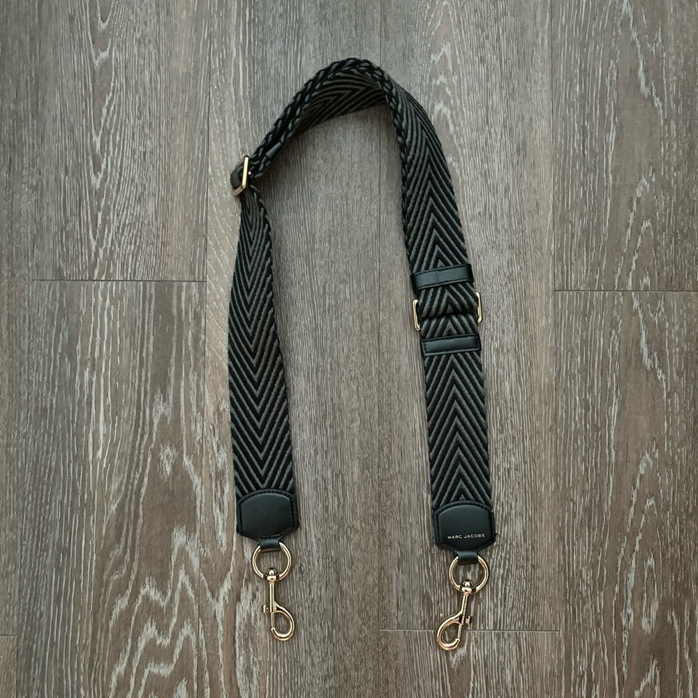 Marc Jacobs The Arrow Webbing Adjustable Crossbody Strap
